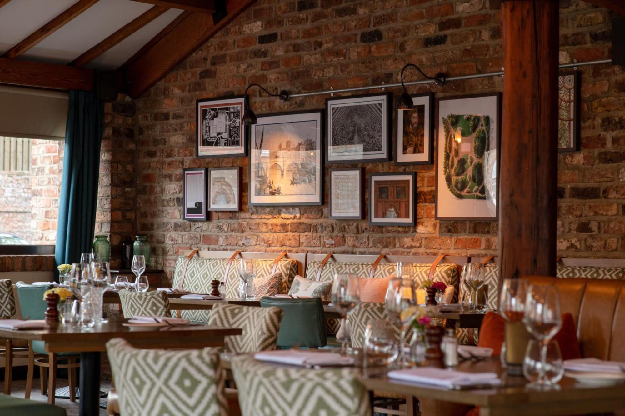 Middletons 4* York